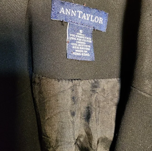 Ann Taylor Black Two-Button Blazer β Size 6 β Subtle Sheen Finish - Picture 3 of 5